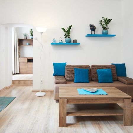 Nice Home To Stay At Prague Close To Castle With Terrace And Garden Exterior photo