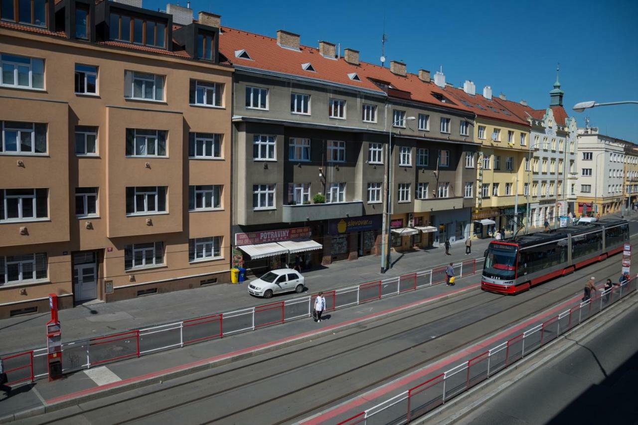 Nice Home To Stay At Prague Close To Castle With Terrace And Garden Exterior photo